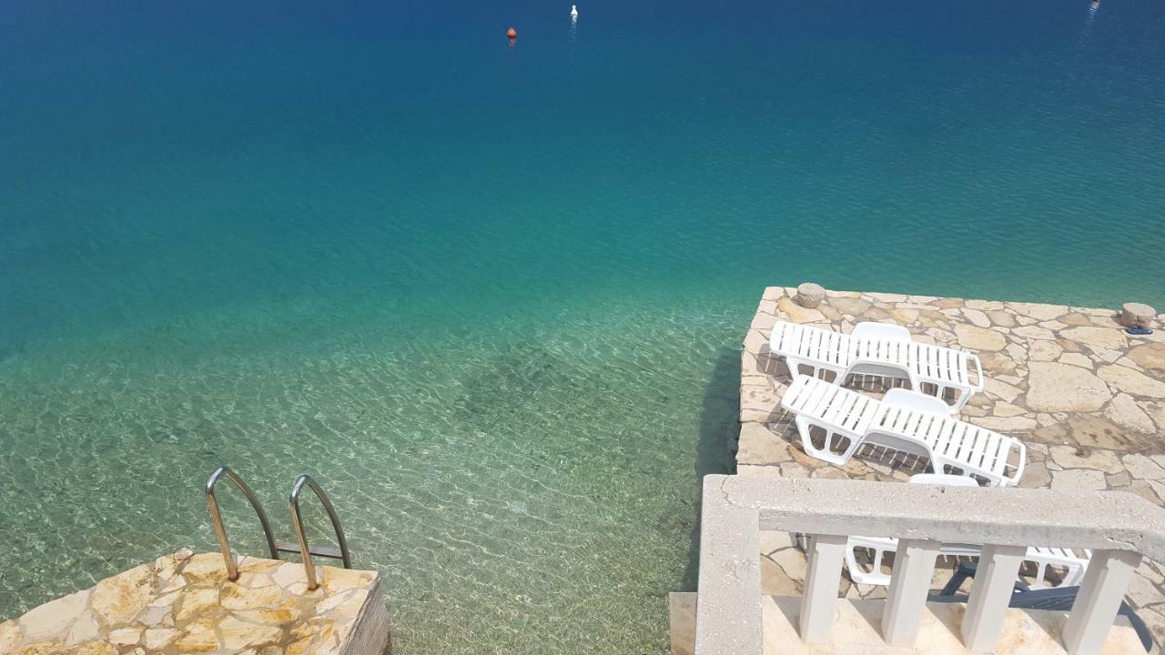 Beautiful Villa 6 Metres From Sea Grebaštica 外观 照片